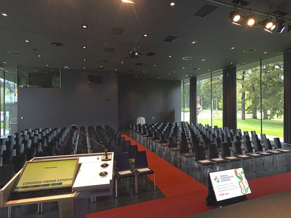 Kinobestuhlung Saal Panorama | © Die Fotografen Kinobestuhlung Saal Panorama | © Die Fotografen