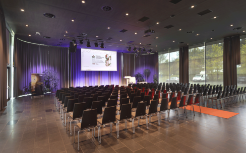 Saal Panorama - Kinobestuhlung | © Die Fotografen Saal Panorama - Kinobestuhlung | © Die Fotografen